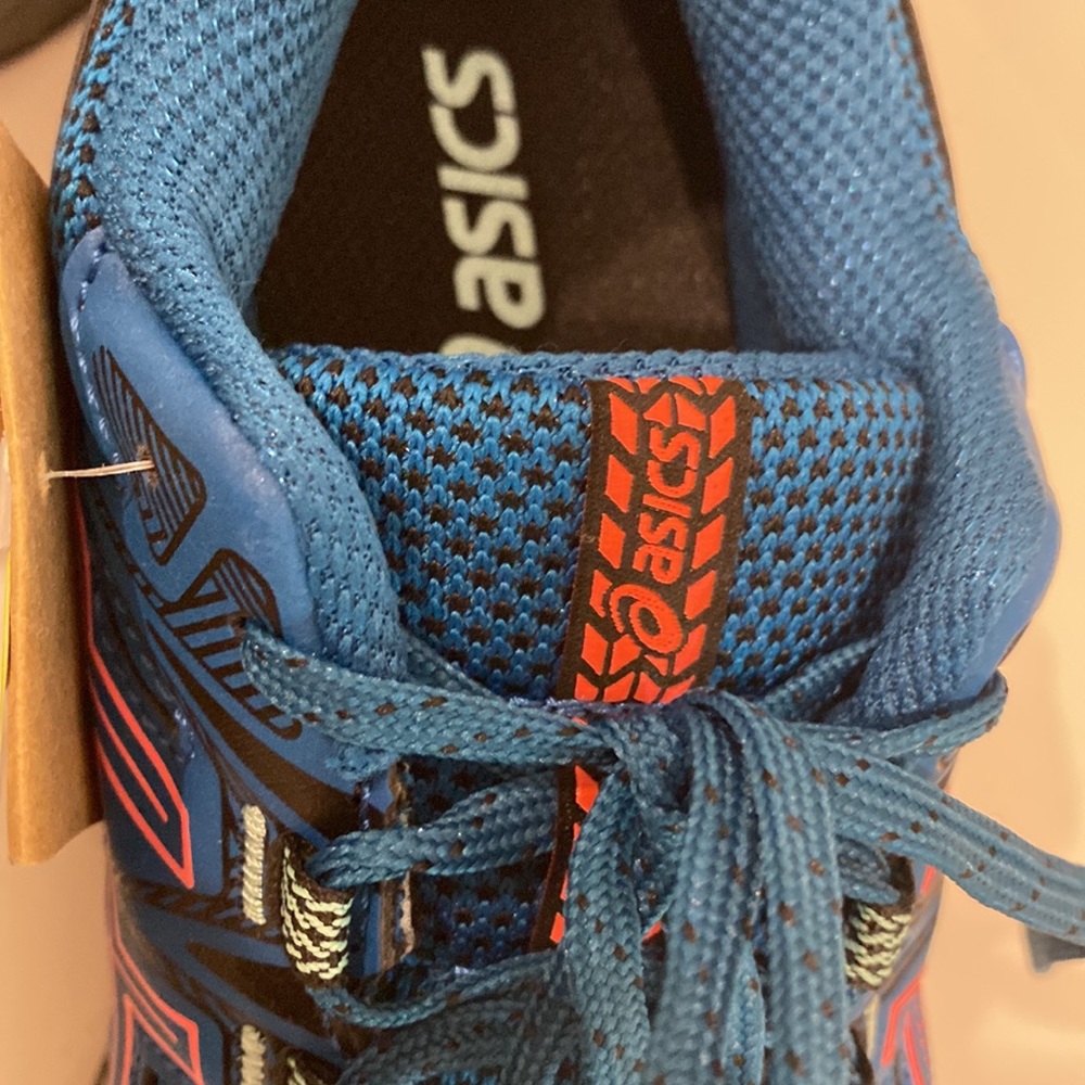 NWT ASICS Women's Gel-Venture Waterproof 8 Trail Running Shoe |Size 7 - Picture 11 of 13
